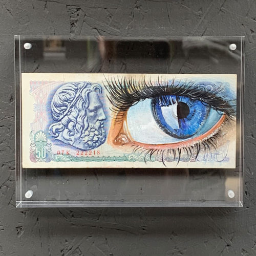 streetart on banknotes with oilpaint