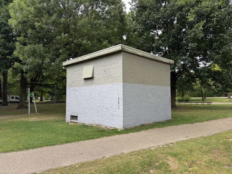 gomad muurschildering elektriciteitshuisje enexis stadspark sittard gomad muurschildering elektriciteitshuisje enexis stadspark sittard
